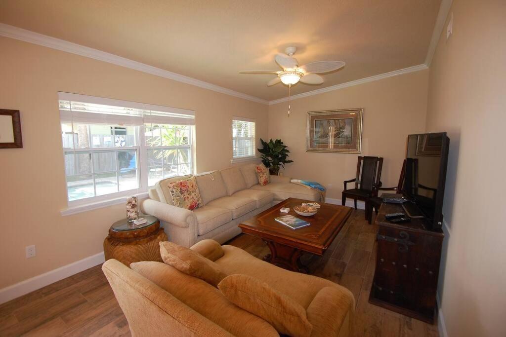 Bahamian Cottage - Heated Pool Walk To The Beach Cocoa Beach Eksteriør billede